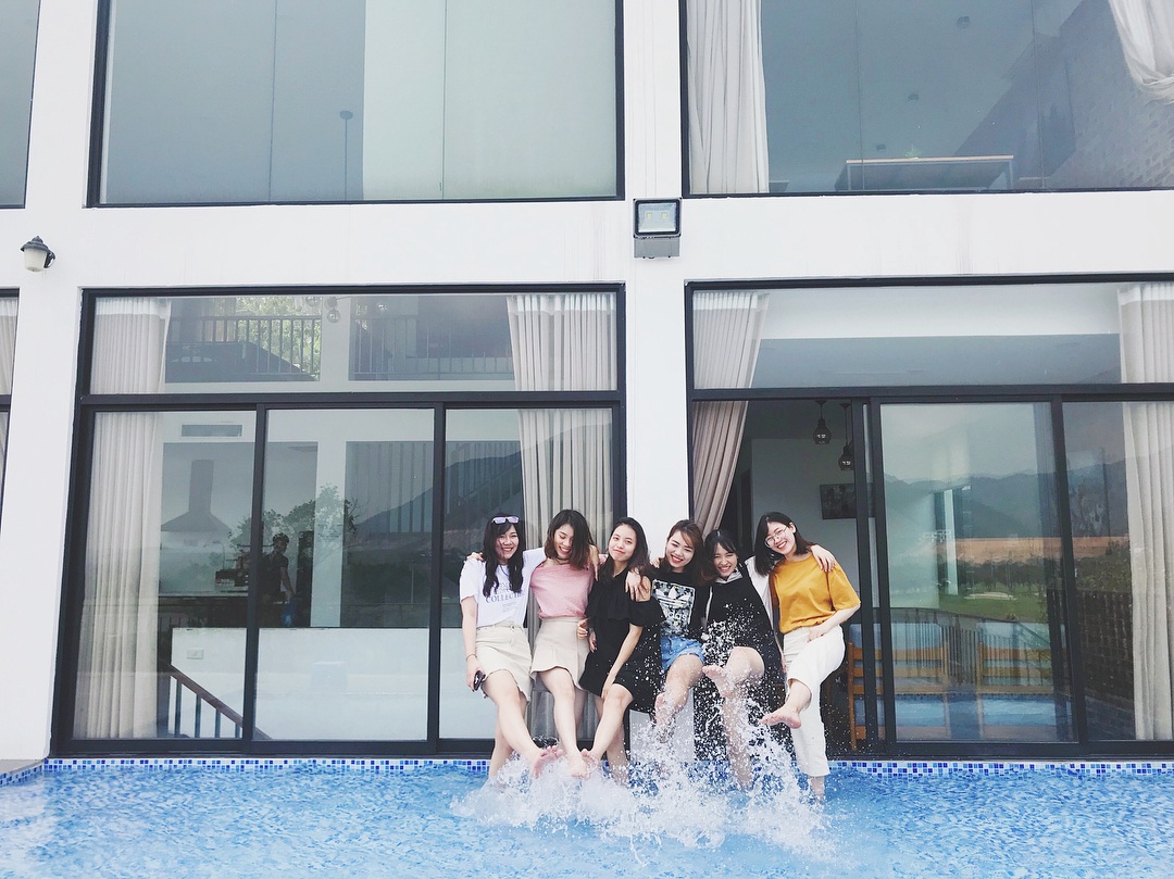 Mê mân với không gian và hồ bơi ở Golf View Villa 